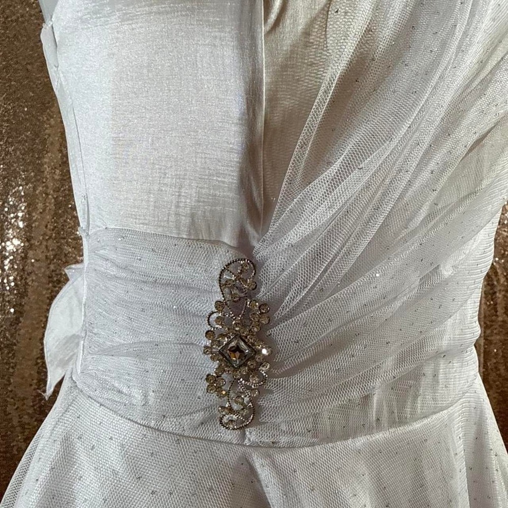 White Sparkly One Shoulder Party Dress NWT/Sizes M-XL-2XL-3XL - Picture 8 of 8